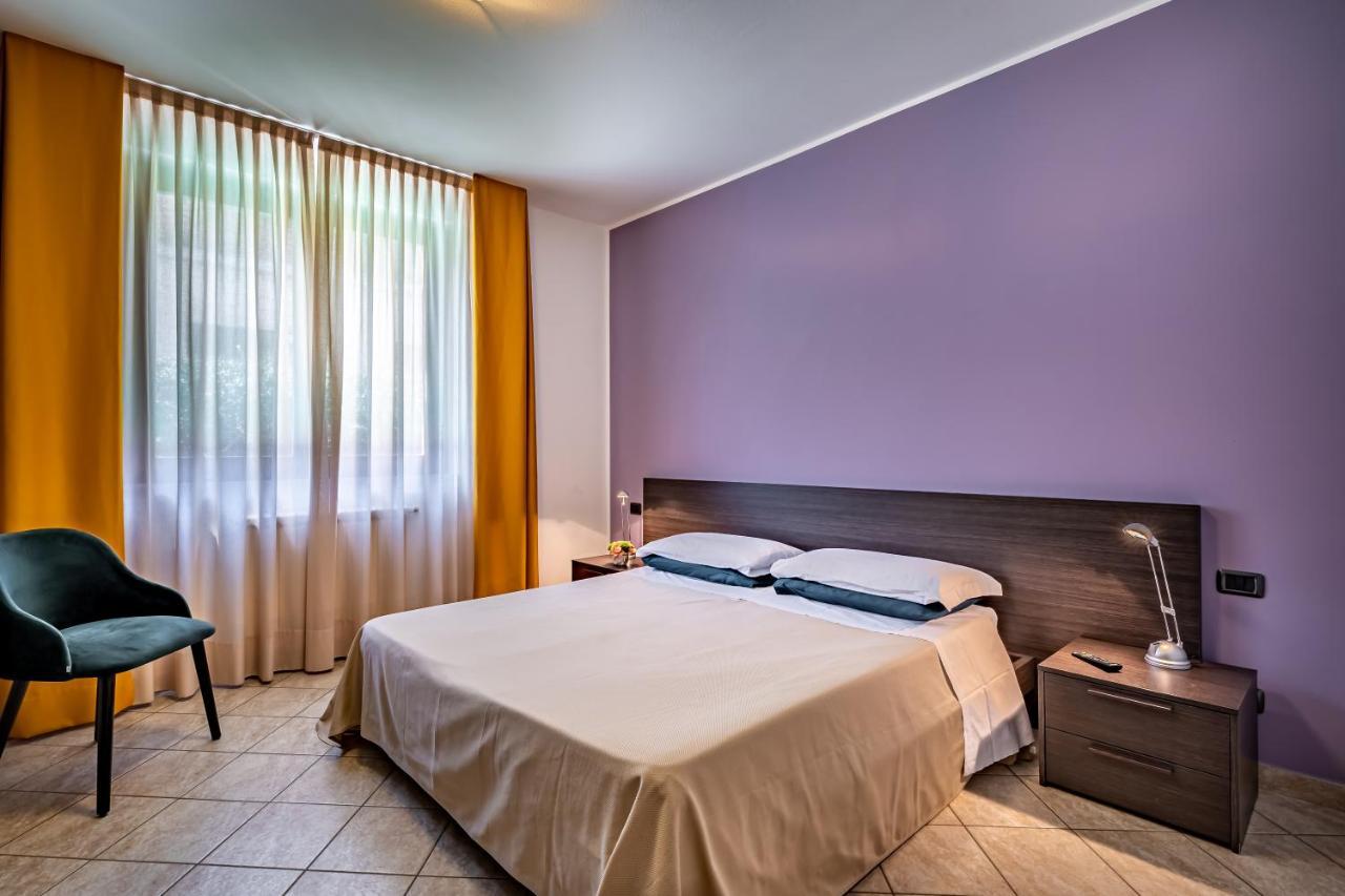 Casa Vacanze Arianna 罗西亚 外观 照片