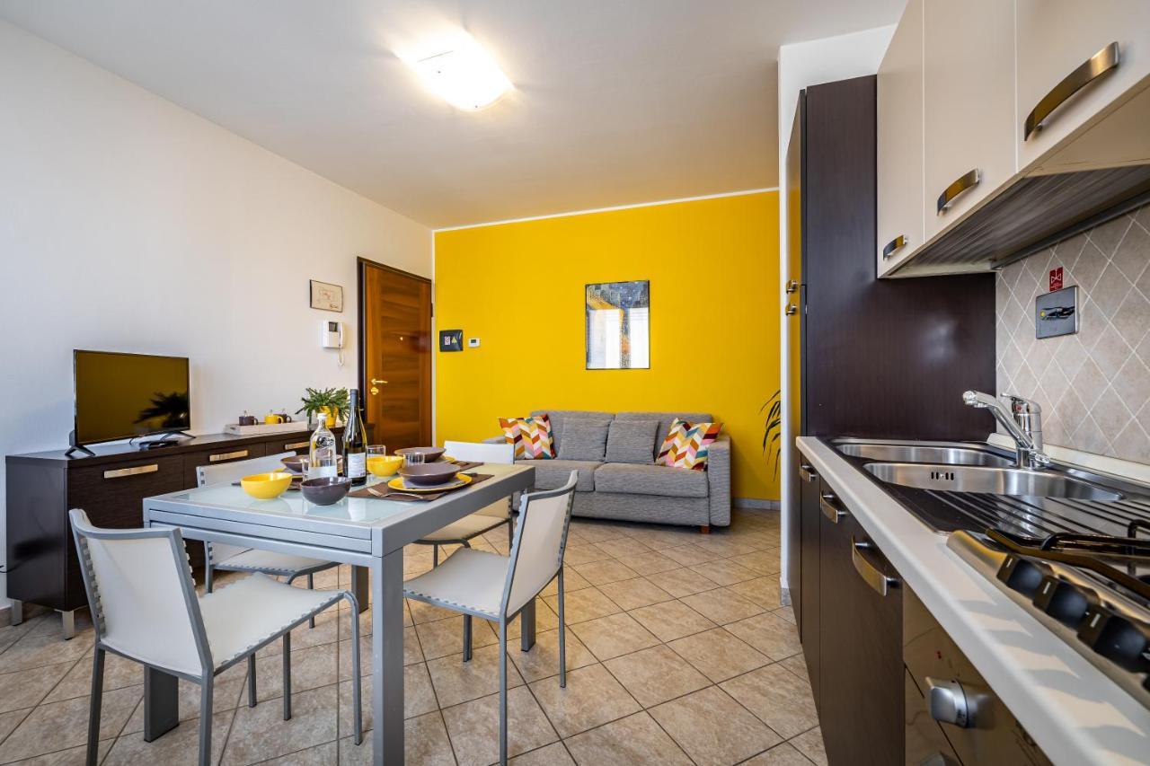 Casa Vacanze Arianna 罗西亚 外观 照片