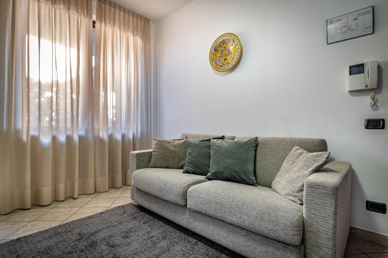 Casa Vacanze Arianna 罗西亚 外观 照片